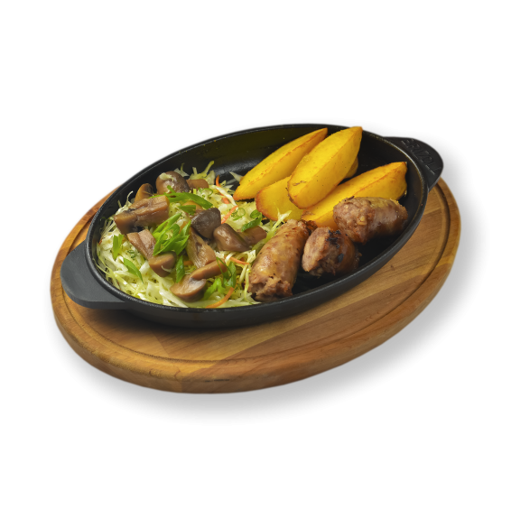 КОВБАСКА ПО-ДОМАШНЬОМУ З ОВОЧАМИ